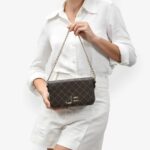 Bolsa Transversal Marrom Monograma JB — vista 2