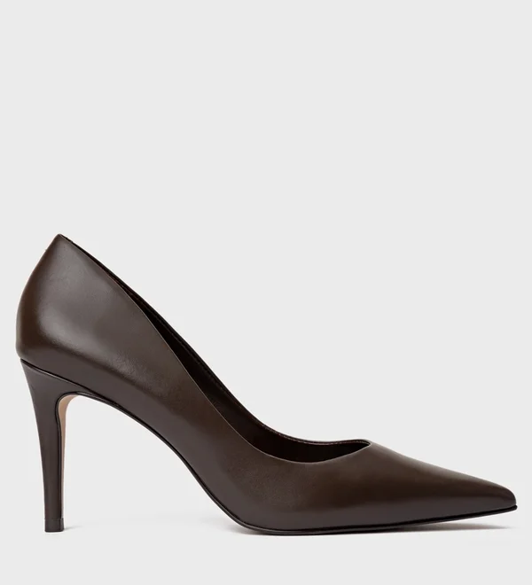 Scarpin Beatriz Salto Fino Couro Marrom Dark Brown